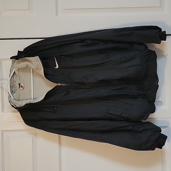 Vintage 90's Nike Jacket | Large | Black Excellent Condition - Picture 1 of 8